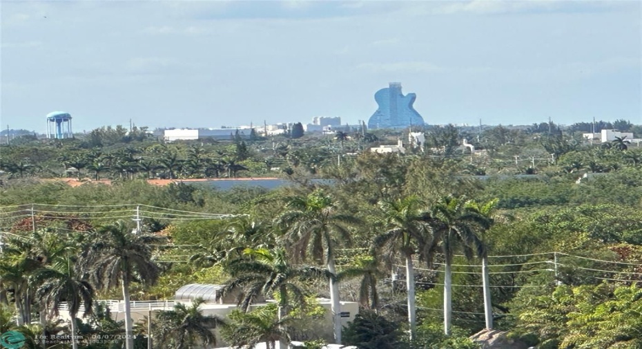 Balcony West View,  all the way to Hard Rock Resort with private LED Show