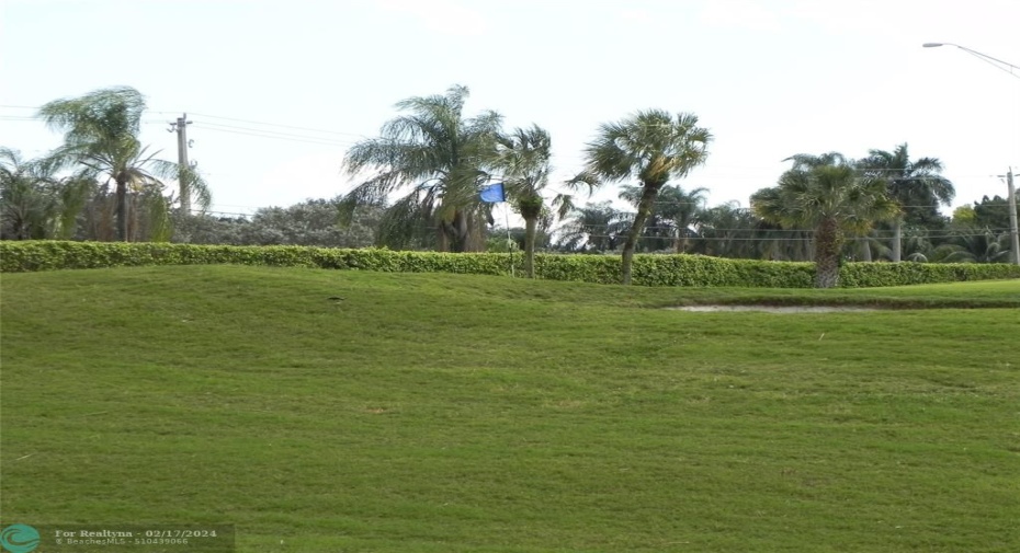 PAR 3 VIEW