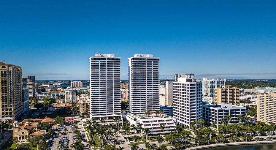 529 S Flagler Drive Unit 6h, West Palm Beach, Florida 33401, 2 Bedrooms Bedrooms, ,2 BathroomsBathrooms,Residential Lease,For Rent,Flagler,6,RX-10947219