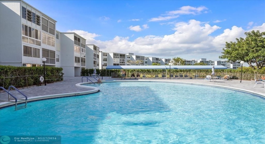 7624 Pool looking north at Cabanas