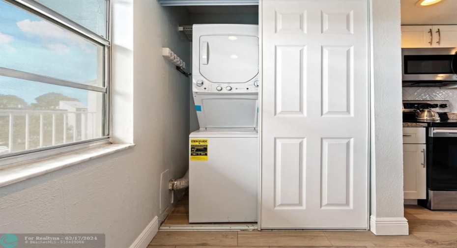 2022 Combo Washer & Dryer
