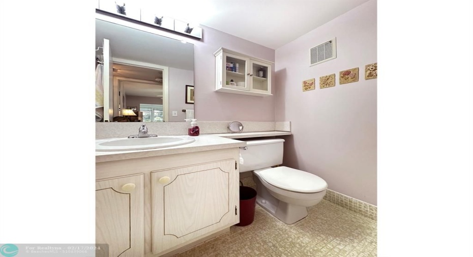 Guest Half Bathroom