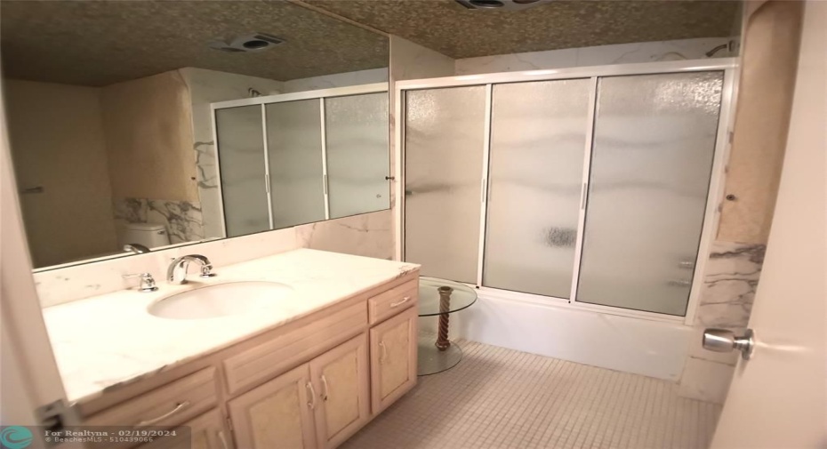 Main Bathroom
