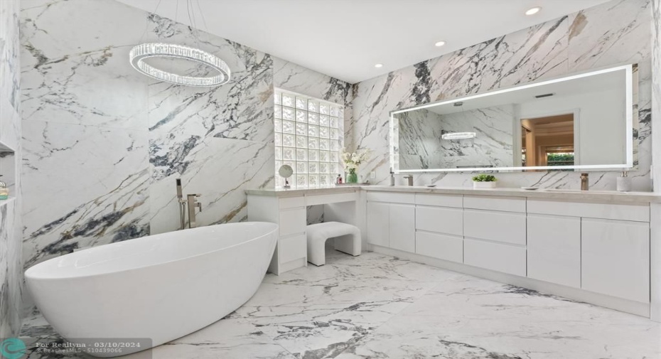 Main bathroom