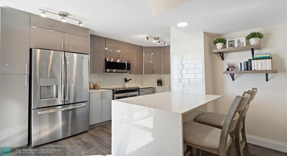 COMPLETELY REMODELED 2 BEDROOM/2 BATHROOM UNIT! INCREDIBLE VIEWS OVERLOOKING THE BEACH AND THE POOL. OCEANFRONT CONDO DIRECTLY ON THE SAND! MODERN KITCHEN FEATURES STAINLESS STEEL APPLIANCES AND QUARTZ COUNTERTOPS. BEAUTIFUL FLOORING THROUGHOUT THE UNIT. HIGH IMPACT WINDOWS AND SLIDERS. SPACIOUS MASTER BEDROOM WITH WALK-IN CLOSET, PLENTY OF CLOSET SPACE. 1 ASSIGNED GARAGE PARKING SPACE COMES WITH THE UNIT, PLENTY OF GUEST PARKING AVAILABLE. WALKING DUSTANCE TO THE NEW POMPANO BEACH PIER AND ATTRACTIONS!!