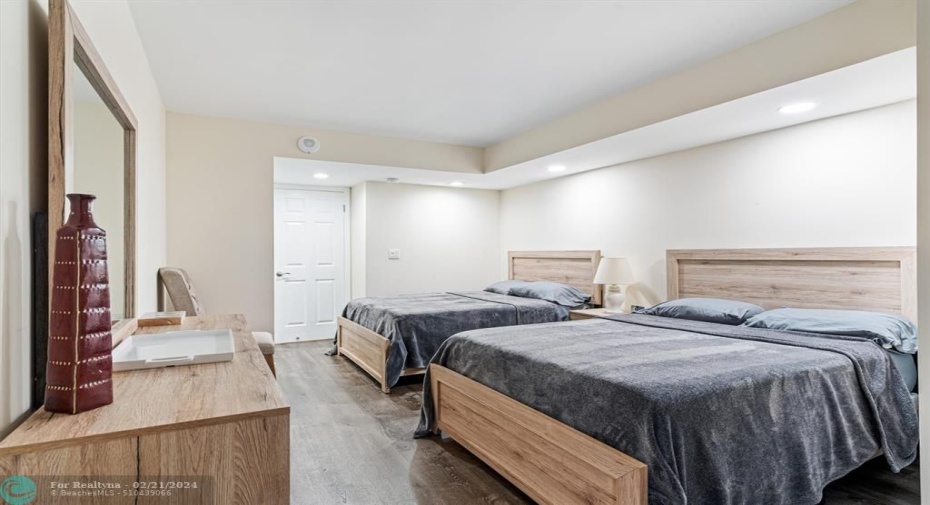 COMPLETELY REMODELED 2 BEDROOM/2 BATHROOM UNIT! INCREDIBLE VIEWS OVERLOOKING THE BEACH AND THE POOL. OCEANFRONT CONDO DIRECTLY ON THE SAND! MODERN KITCHEN FEATURES STAINLESS STEEL APPLIANCES AND QUARTZ COUNTERTOPS. BEAUTIFUL FLOORING THROUGHOUT THE UNIT. HIGH IMPACT WINDOWS AND SLIDERS. SPACIOUS MASTER BEDROOM WITH WALK-IN CLOSET, PLENTY OF CLOSET SPACE. 1 ASSIGNED GARAGE PARKING SPACE COMES WITH THE UNIT, PLENTY OF GUEST PARKING AVAILABLE. WALKING DUSTANCE TO THE NEW POMPANO BEACH PIER AND ATTRACTIONS!!