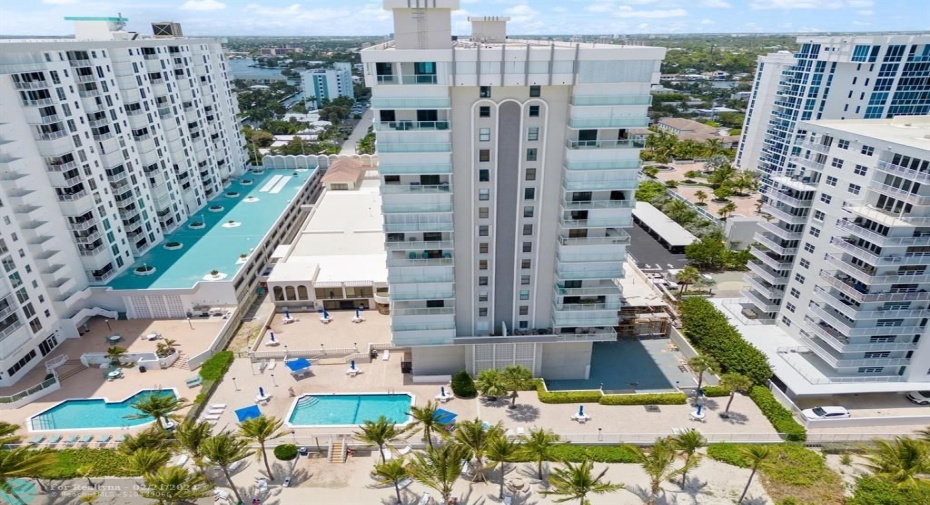 COMPLETELY REMODELED 2 BEDROOM/2 BATHROOM UNIT! INCREDIBLE VIEWS OVERLOOKING THE BEACH AND THE POOL. OCEANFRONT CONDO DIRECTLY ON THE SAND! MODERN KITCHEN FEATURES STAINLESS STEEL APPLIANCES AND QUARTZ COUNTERTOPS. BEAUTIFUL FLOORING THROUGHOUT THE UNIT. HIGH IMPACT WINDOWS AND SLIDERS. SPACIOUS MASTER BEDROOM WITH WALK-IN CLOSET, PLENTY OF CLOSET SPACE. 1 ASSIGNED GARAGE PARKING SPACE COMES WITH THE UNIT, PLENTY OF GUEST PARKING AVAILABLE. WALKING DUSTANCE TO THE NEW POMPANO BEACH PIER AND ATTRACTIONS!!