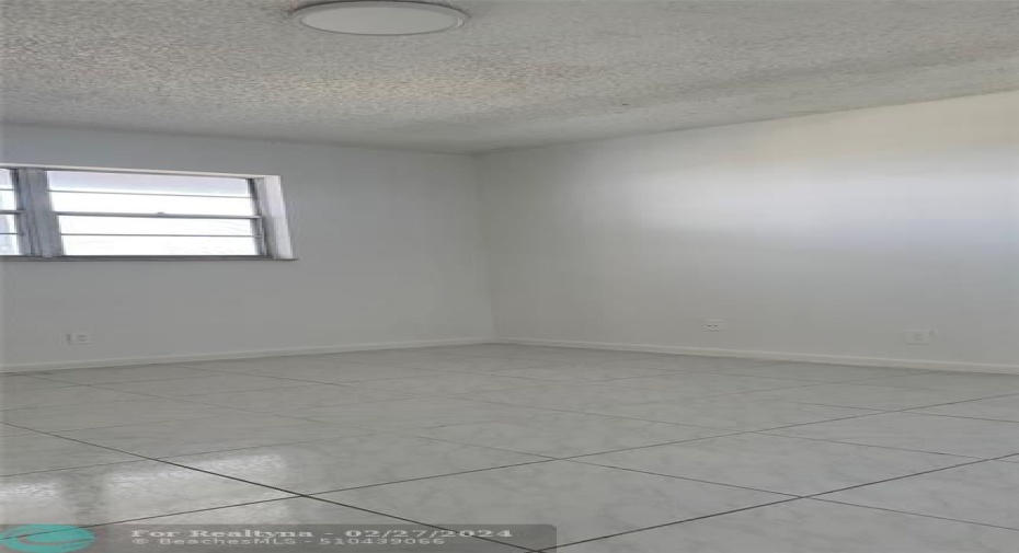 2nd Bedroom #2