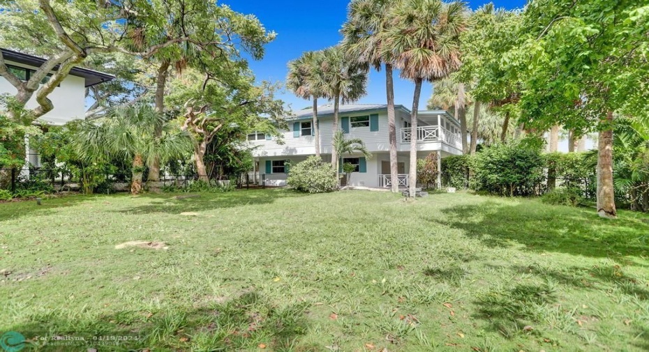 799 PARK DR. W EMPTY LOT