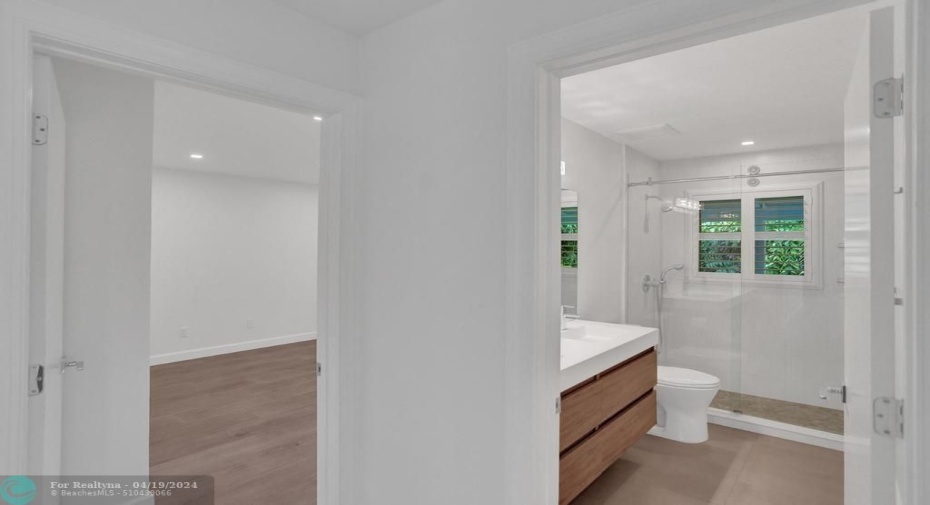 BATHROOM #2