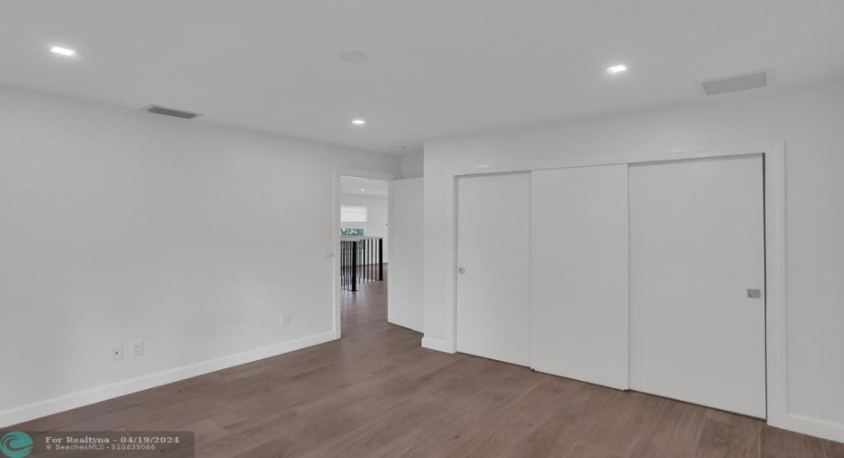 BEDROOM #2