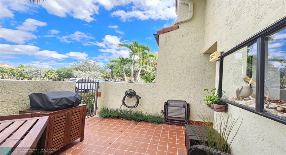 FRONT PATIO