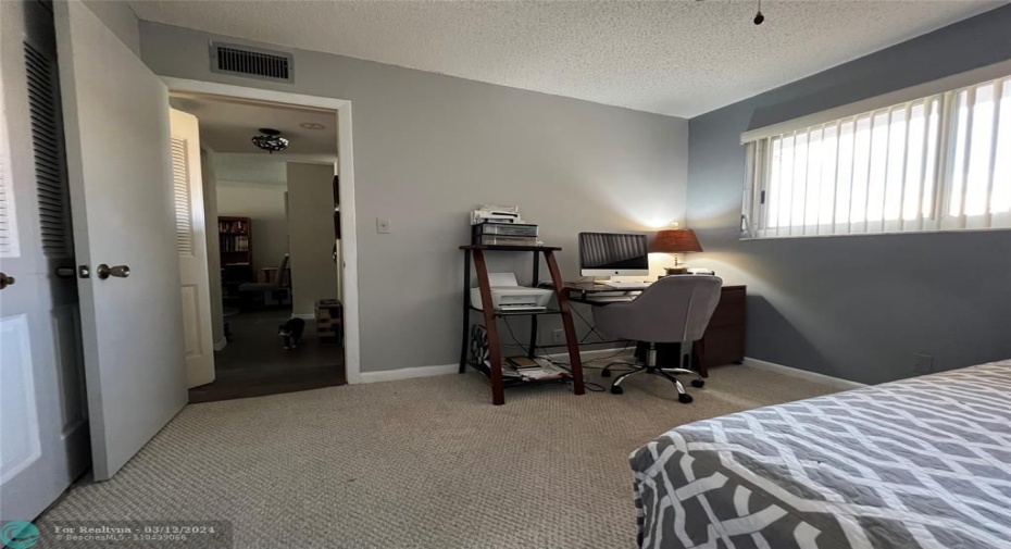 2nd bed toward entry