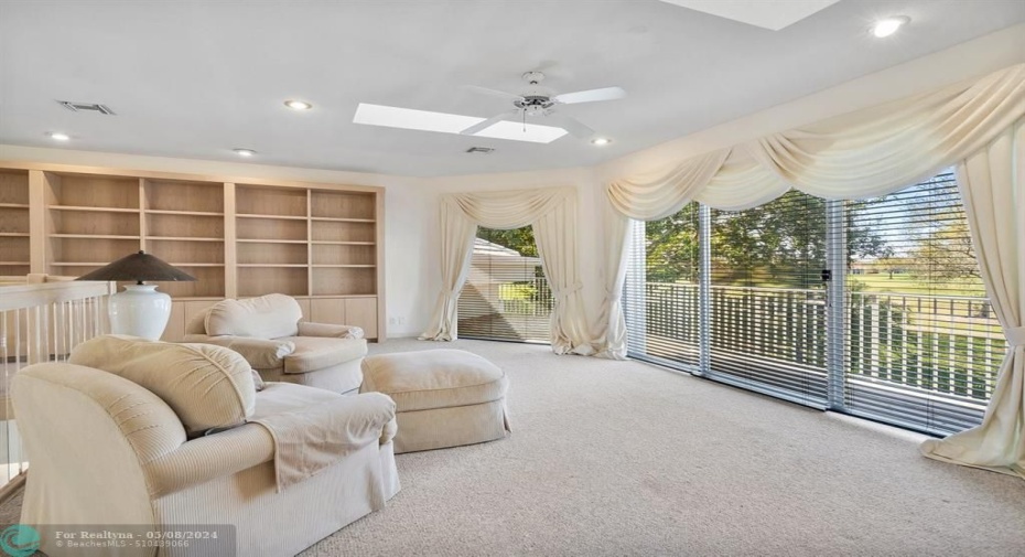 Enjoy tranquil golf and waterviews from your upstairs loft