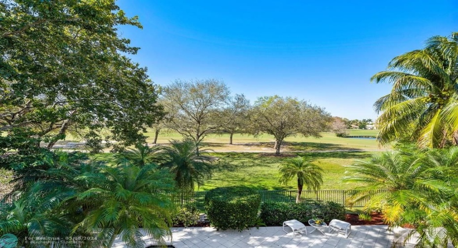 How would you like to come home to this view!