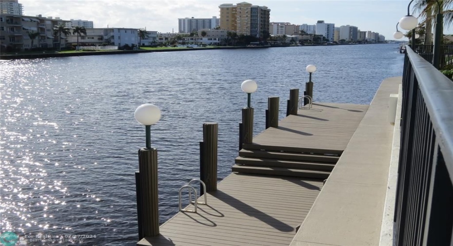 DOCK