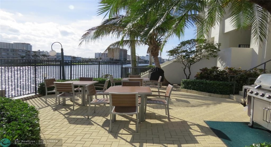 GRILL AREA