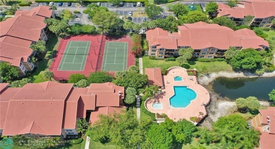 of Pool & Tennis