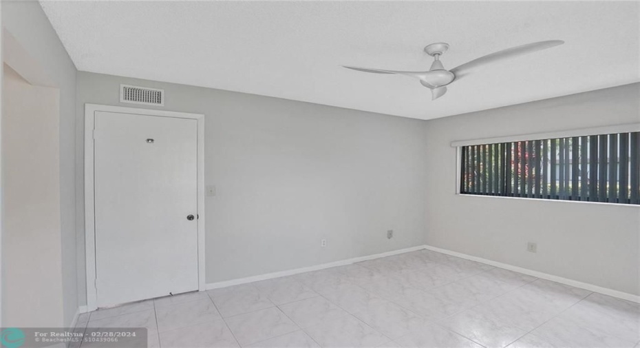 2nd Bedroom