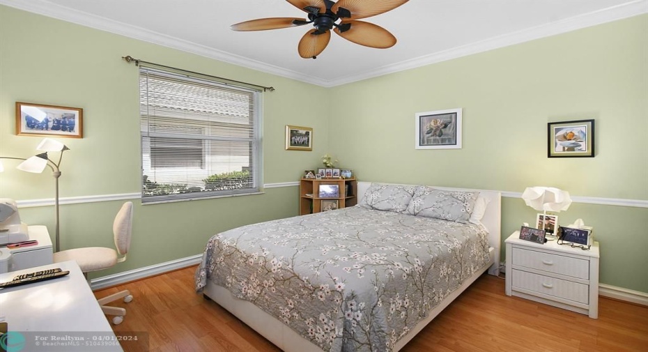 ONE OF THE 3 GUEST BEDROOMS