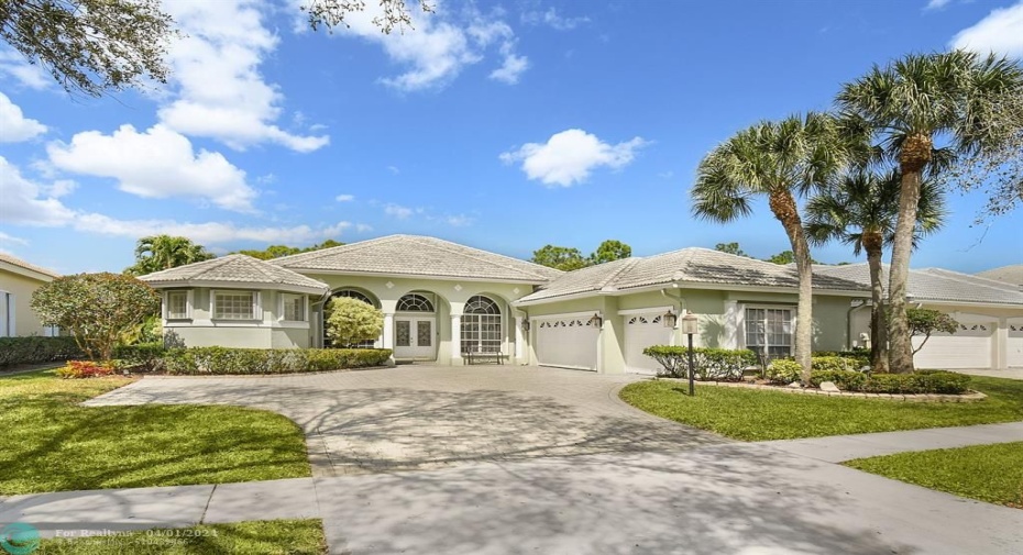 THIS HOME IS WAITING FOR YOU.