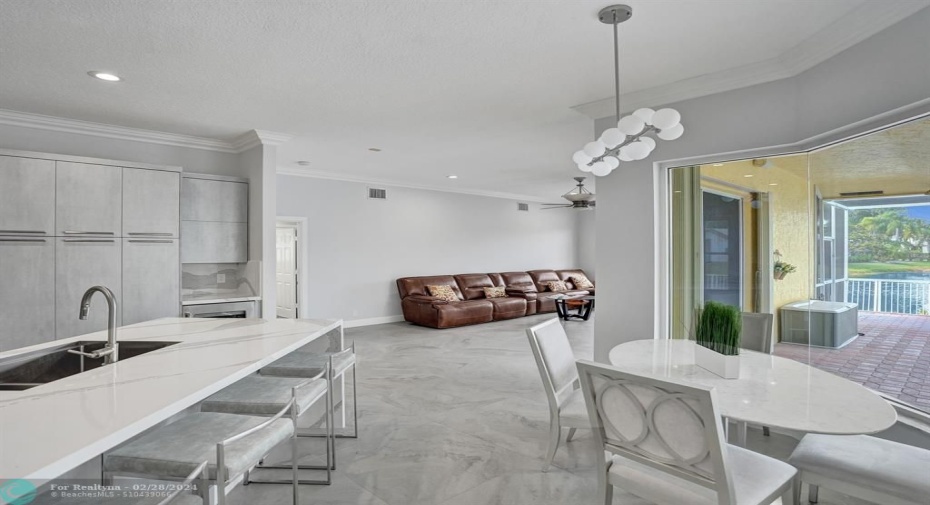 Breakfast Nook, Living Room
