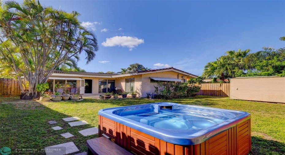 Relax in the Jacuzzi!