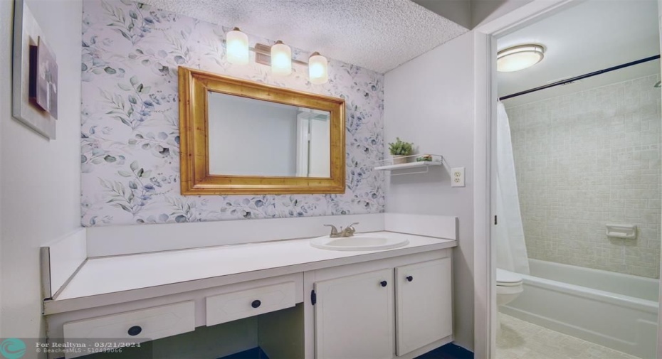 tub/shower