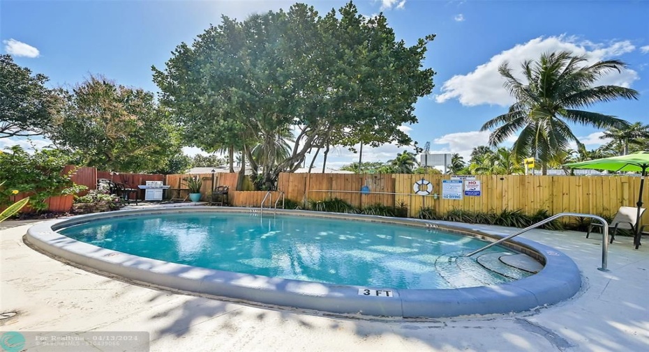 Pool