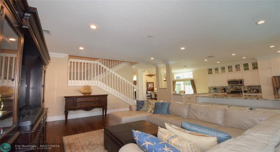 OVER-SIZED FAMILY ROOM