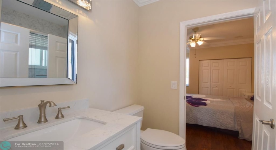 JACK & JILL BATH 2ND FLOOR