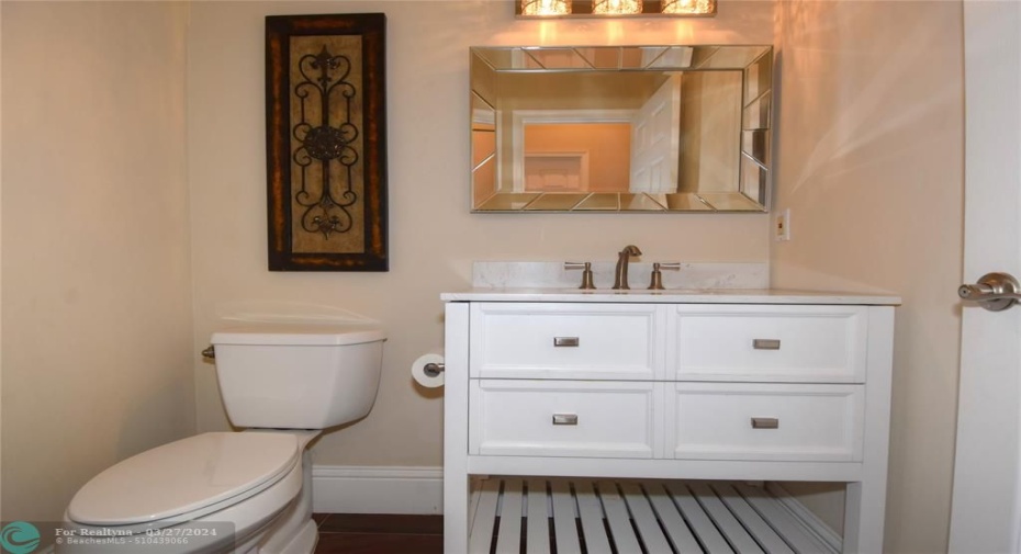HALF BATH GROUND FLOOR