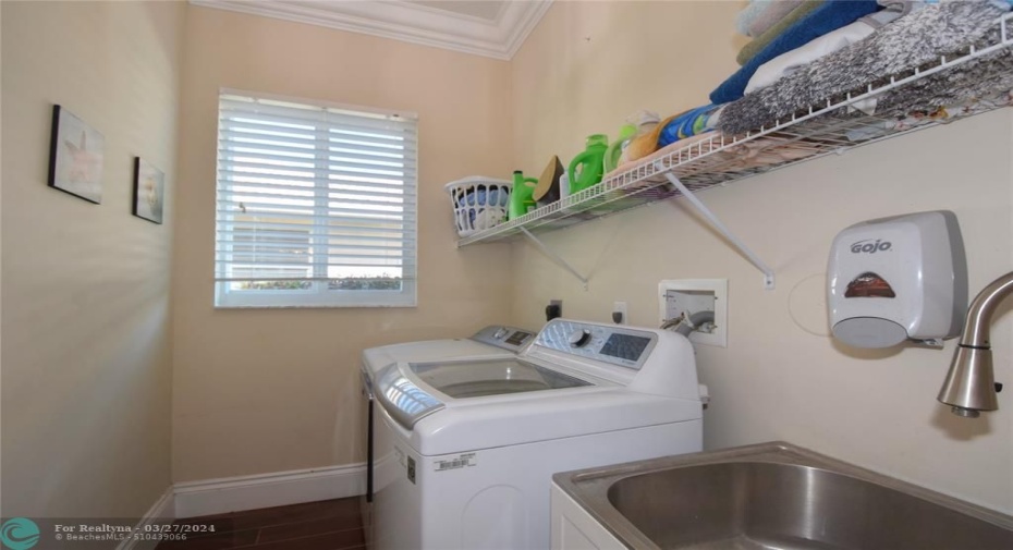 LAUNDRY ROOM GROUND FLOOR
