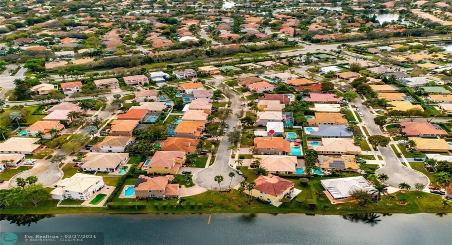 VANDERBILT ESTATES COMMUNITY