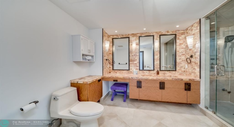 Main Bathroom