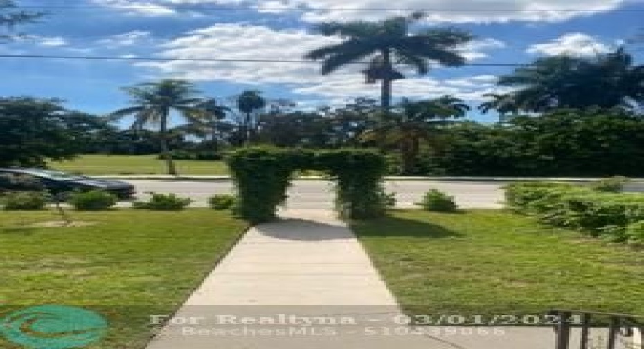 wonder view of golf course
