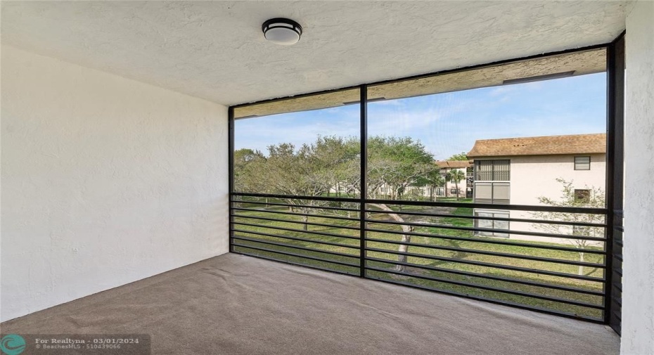 Screened Patio
