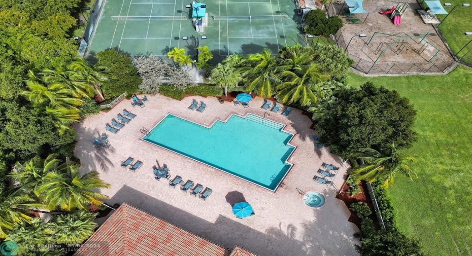 community tennis, pool, hot tub, gym!