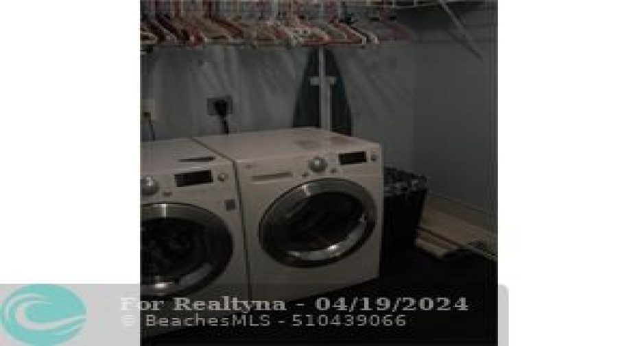 WASHER DRYER