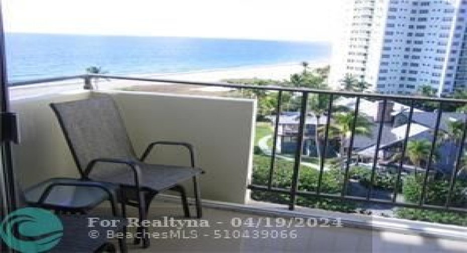 BALCONY