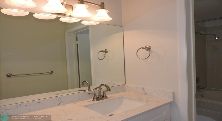 PRIMARY BATHROOM - NEW VANITY WITH QUARTZ TOP