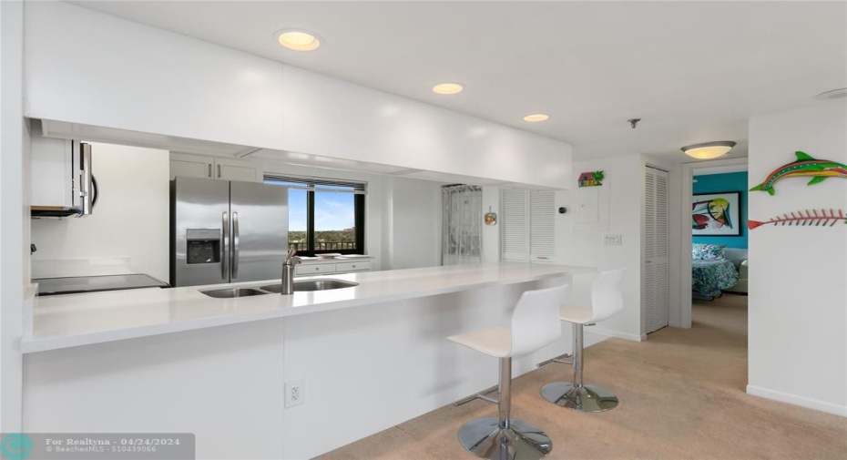 Breakfast Bar Area