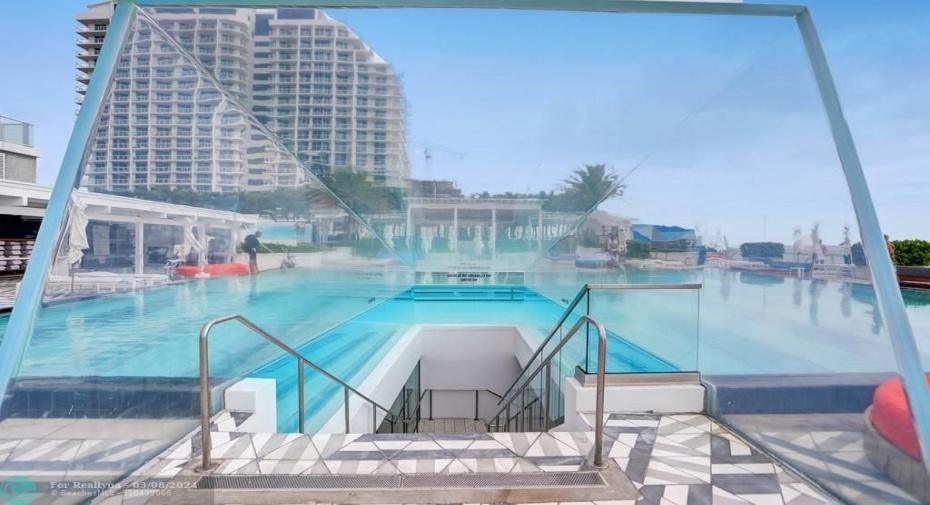 Heated pool