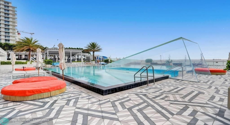 Pool and lounge chairs