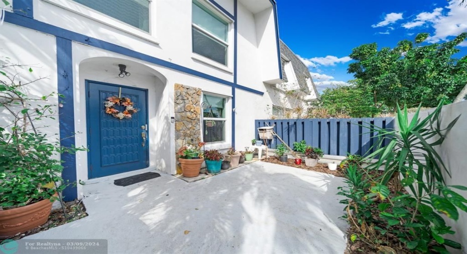 FRONT PATIO