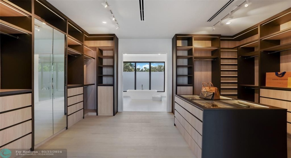 Primary Bedroom Closet