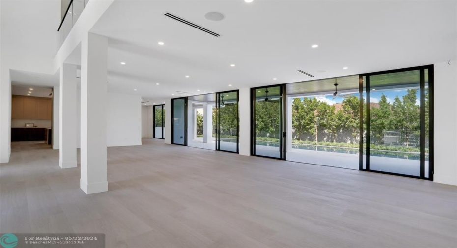 Living Room/Dining Room