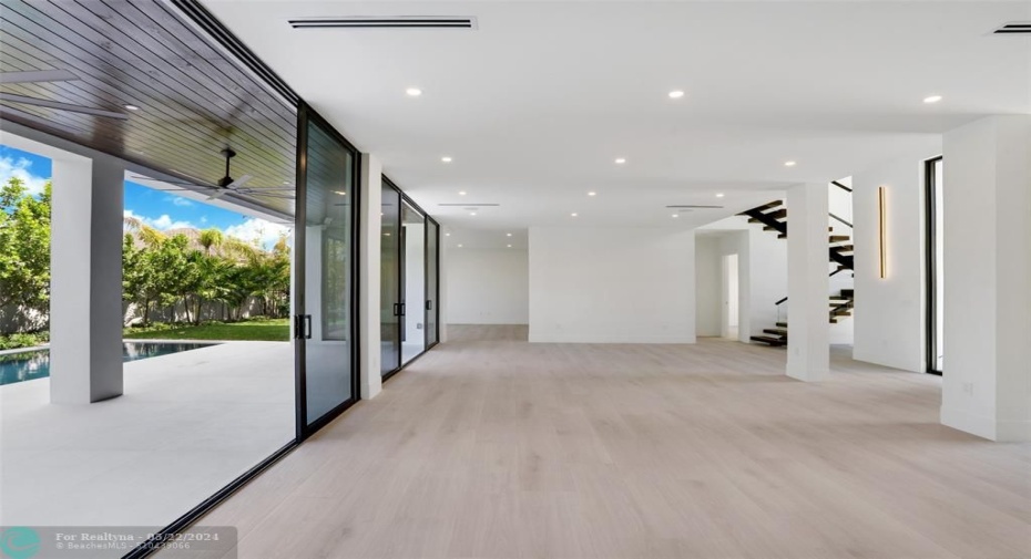 Living Room/Dining Room