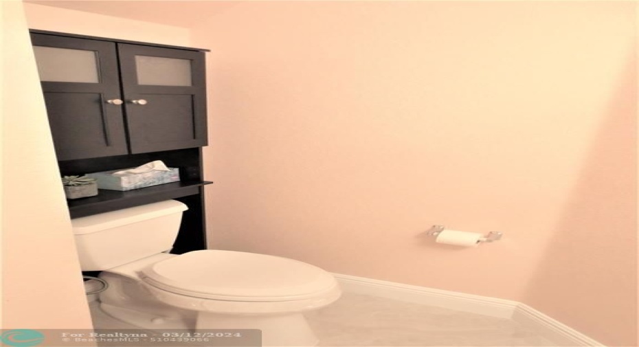 1st Floor 1/2 Bath