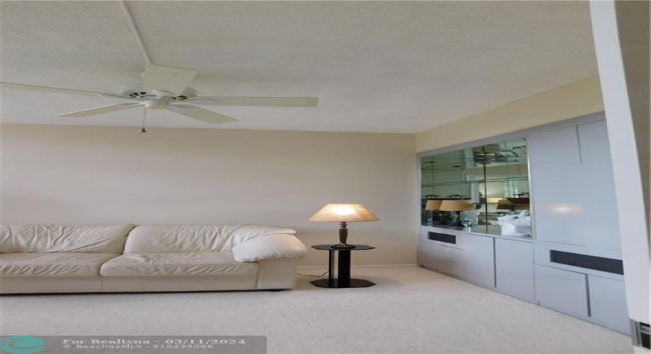 FAMILY ROOM OR 3RD BEDROOM